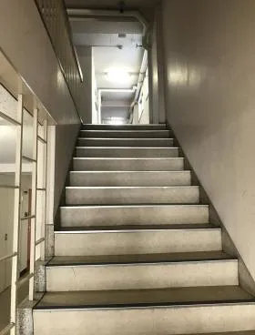 マック青南の外観