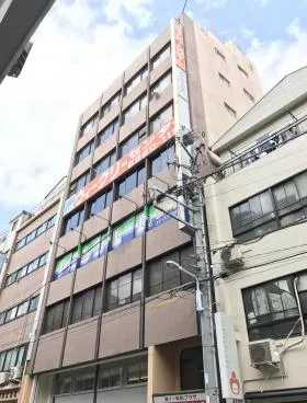 第11駅前プラザの外観