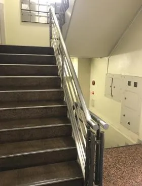 代々木ユーアイビルの外観