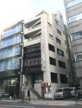 アール神田淡路町ビルの外観
