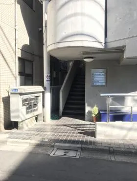 1-55ビルの外観