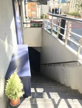 1-55ビルの外観