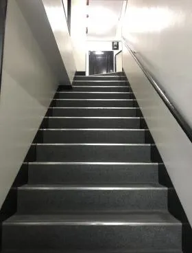 飯塚共同ビルの外観