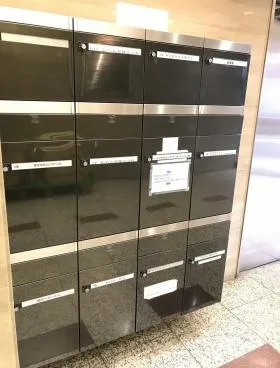 八丁堀FRONTの外観