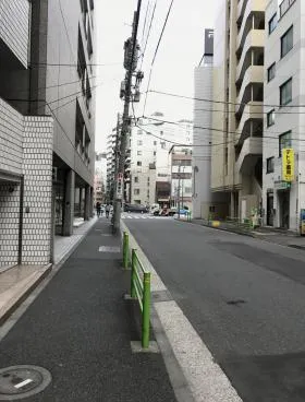 八丁堀FRONTの外観