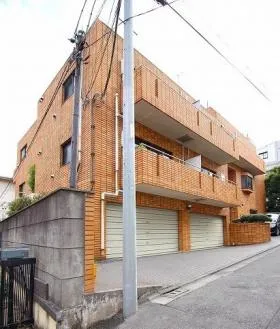 青山マトリックスの外観