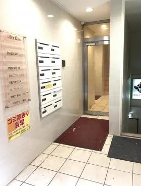 DKY12ビルの外観