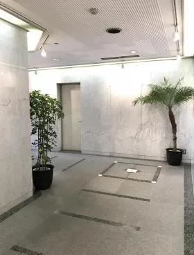 神保町スリービルの外観