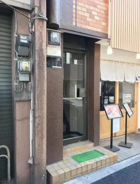 永島ビルの外観