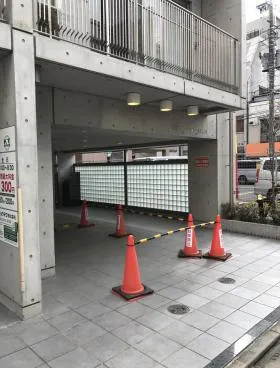 月村マンションNo.31ビルの外観