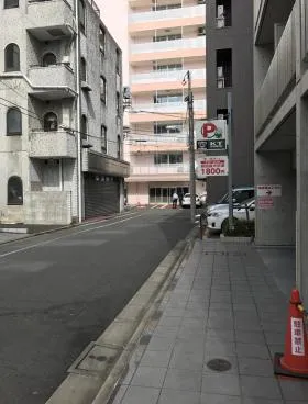 月村マンションNo.31ビルの外観