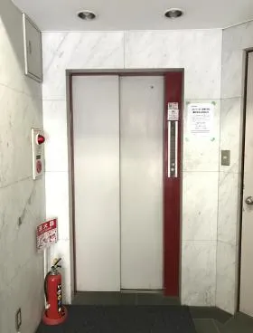 ウィンド浅草橋ビルの外観