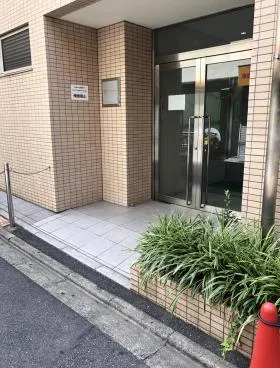 花川第2ビルの外観