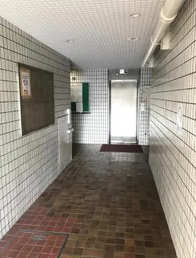 築地ハイツビルの外観
