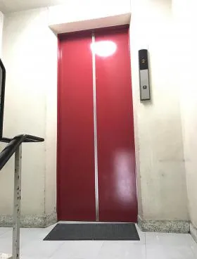 サンエイビルの外観