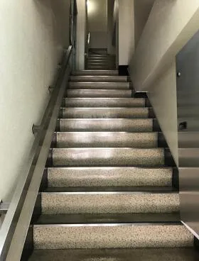 神崎ビルの外観