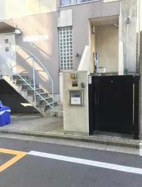 ISHII’S BLDの外観