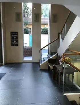 マヤ信濃町三番館の外観