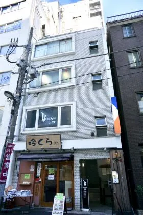 中尾ビルの外観