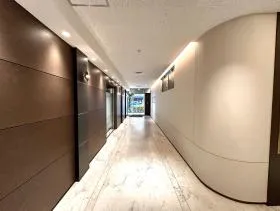 岩本町ツインの外観