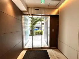 岩本町ツインの外観