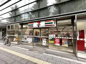 セブンイレブン