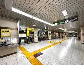 都営新宿線「岩本町駅」