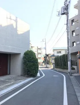 代々木5丁目戸建ビルの外観