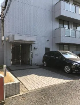 トミタハウスビルの外観
