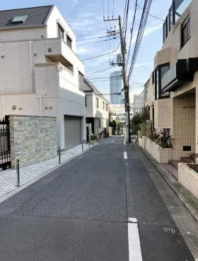 トミタハウスビルの外観