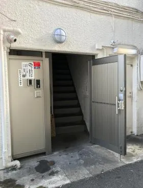金港堂ビルの外観