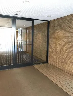 ロイアル一番町の外観