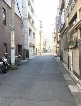沖坂ビルの外観