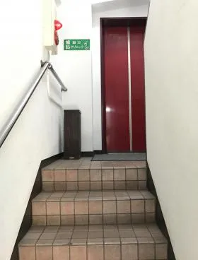 渡辺ビルの外観