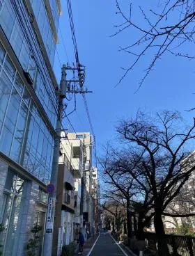 JU青葉台ビルの外観