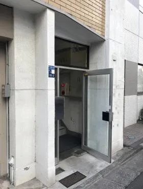 牧原ビルの外観