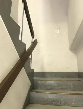牧原ビルの外観