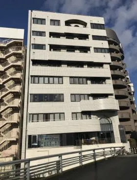 第一東商ビルの外観