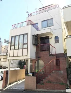 代官山ビルの外観