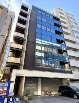 シェラン南麻布ビルの外観