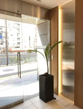 アトミックスビルの外観