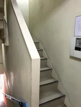 林ビルの外観