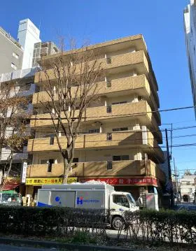 サンスプレンダー池袋の外観