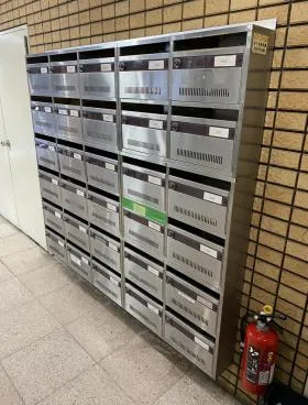 サンスプレンダー池袋の外観