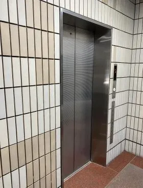 新橋MMビルの外観