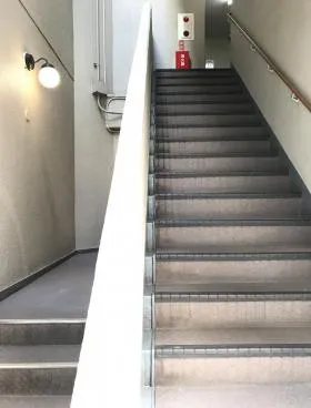 ヴァリエ後楽園ビルの外観