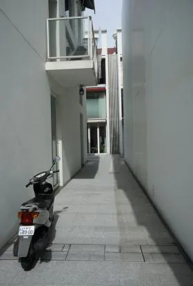 HOLON Lの外観
