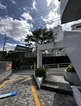 長岡ビルの外観