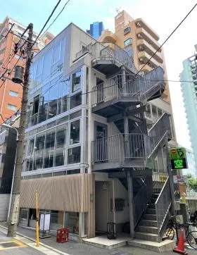 エバーヒルズ池尻大橋の外観