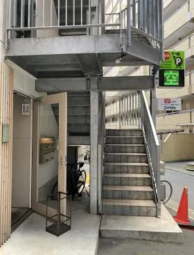 エバーヒルズ池尻大橋の外観